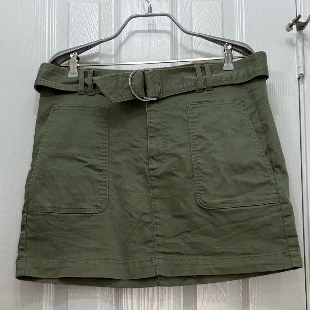 Harper Green Mini Pencil Skirt Resort Wear